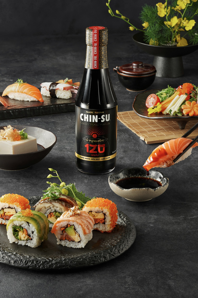 Cách làm cơm sushi chấm nước tương