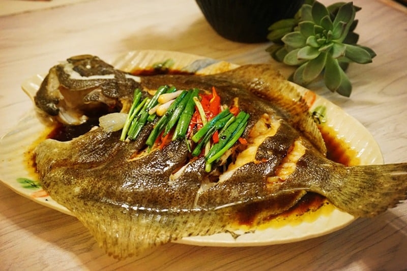 cá hấp nước tương
