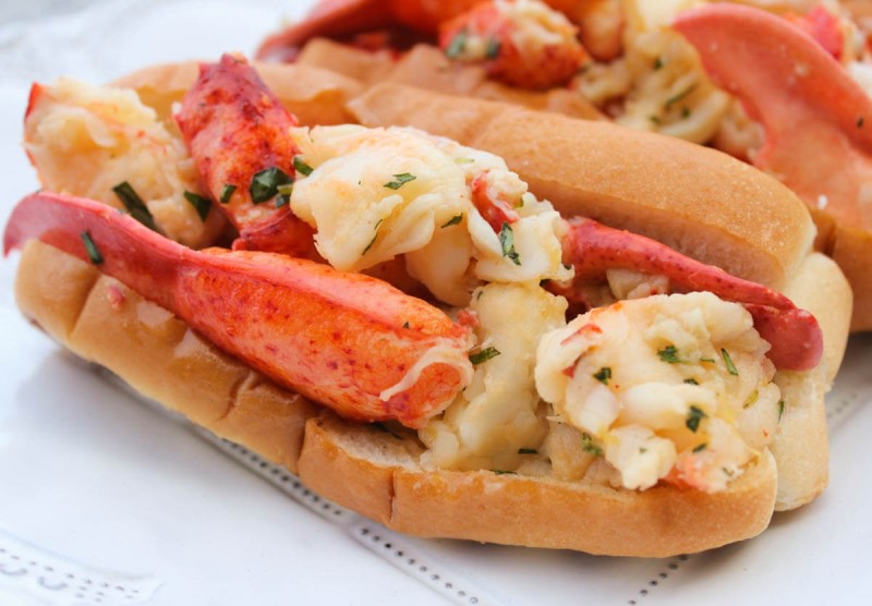 bánh mì sandwich kẹp trứng