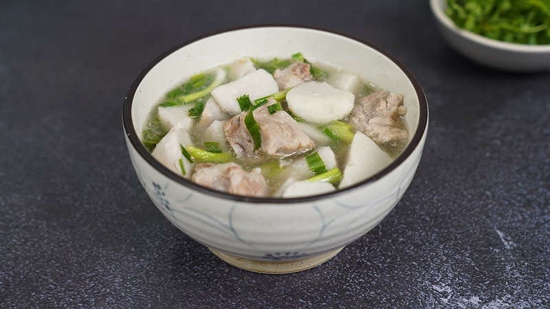 nấu canh xương