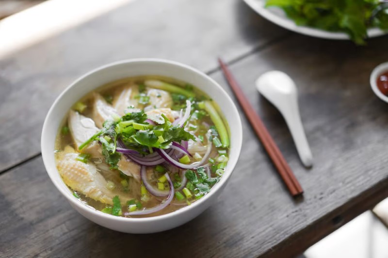cách nấu nước dùng phở gà