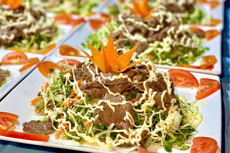 làm salad rau mầm trộn mayonnaise