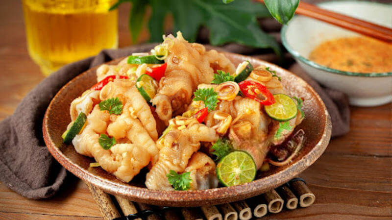 chân gà rút xương ngâm sả tắc
