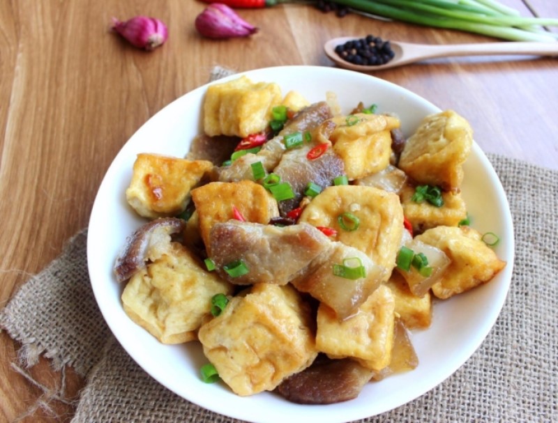 thịt kho tàu hũ