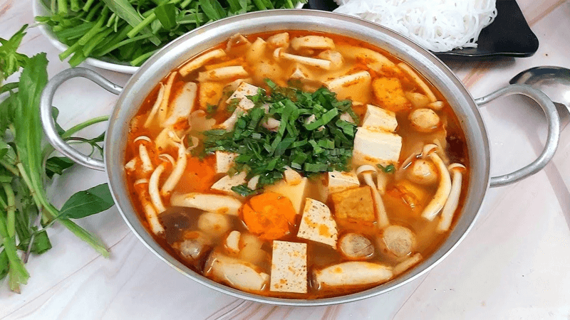 Nấu lẩu thái chay