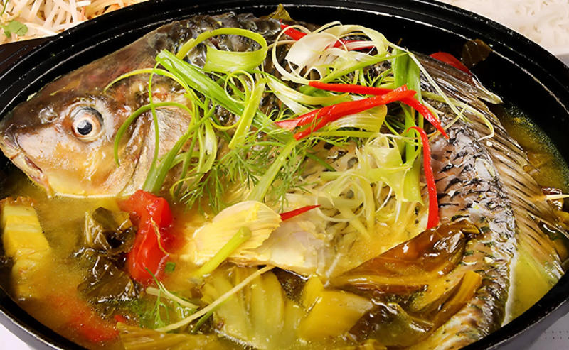 Canh cá chép nấu chua kiểu miền Bắc
