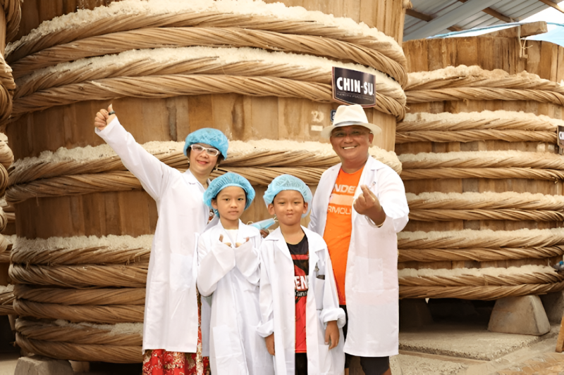 tham quan nước mắm truyền thống phú quốc