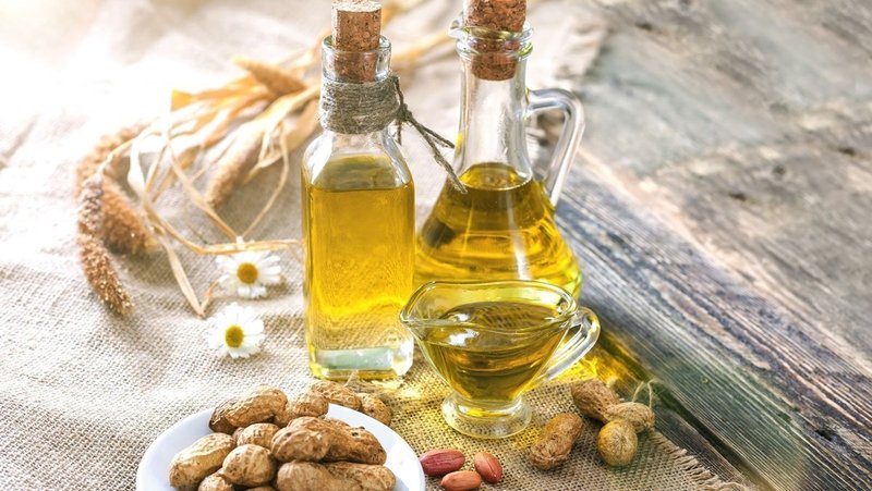 dầu đậu phộng tốt cho sức khỏe tim mạch