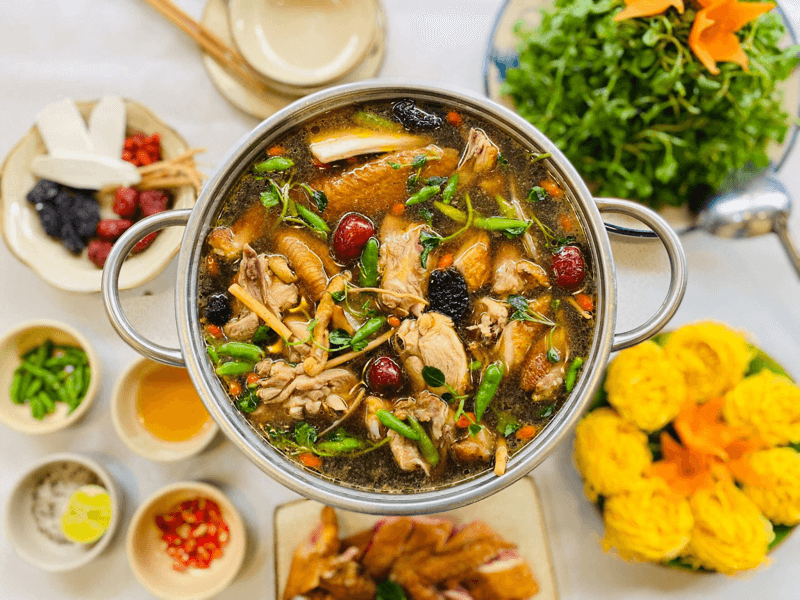 Cách làm lẩu gà ngon