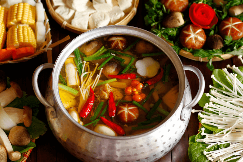 Cách nấu lẩu gà thập cẩm ngon nhất