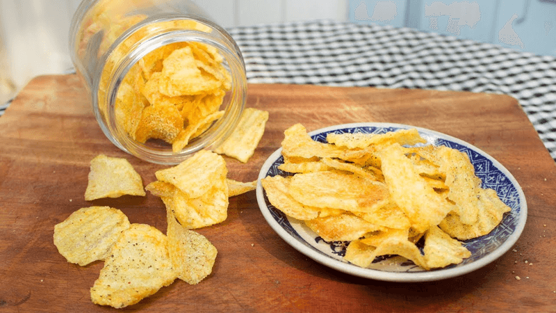 Cách làm snack khoai tây bằng nồi chiên không dầu