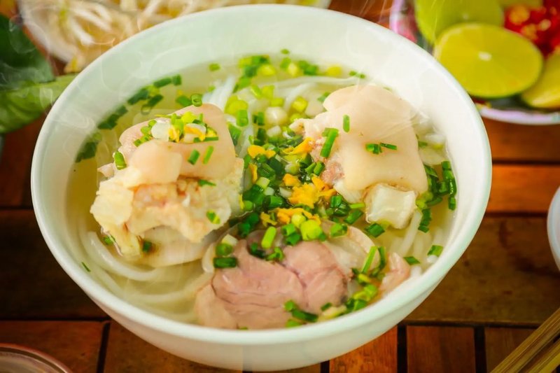 bánh canh thịt heo
