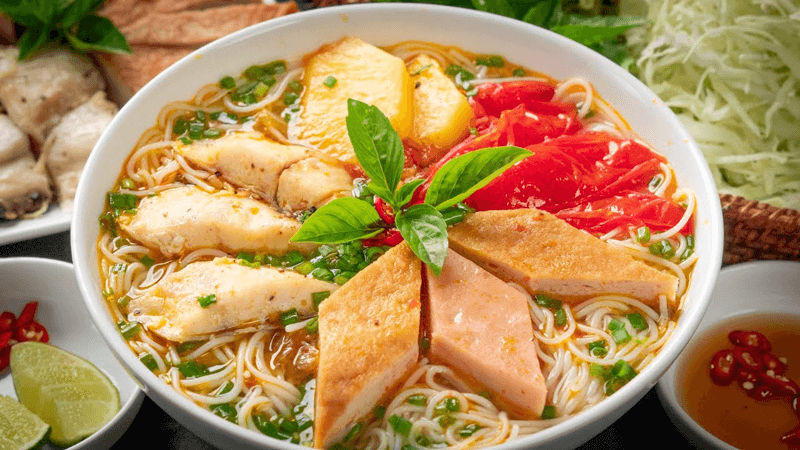 Nấu bún chả cá đơn giản