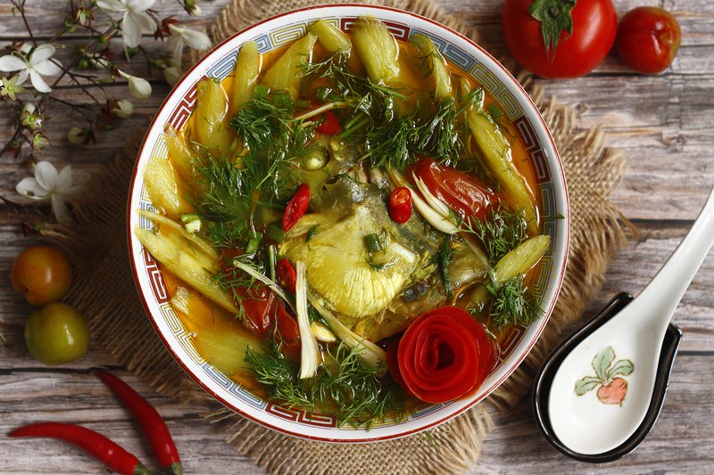 nấu canh cá dưa chua