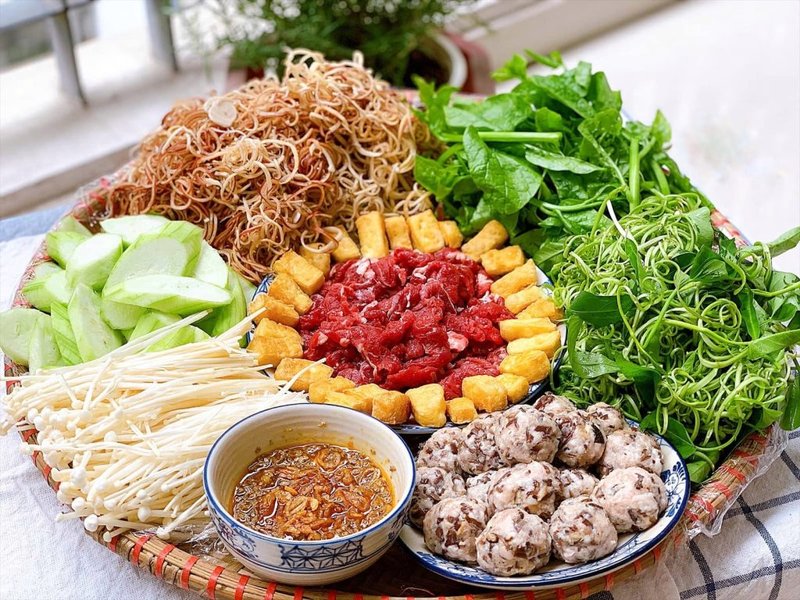 nấu lẩu cua đồng thập cẩm hải sản ngon