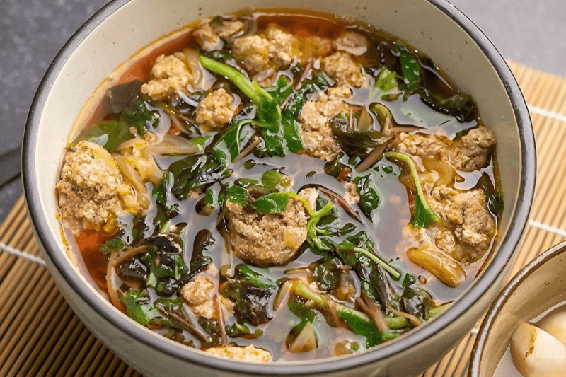 Canh cua rau mồng tơi