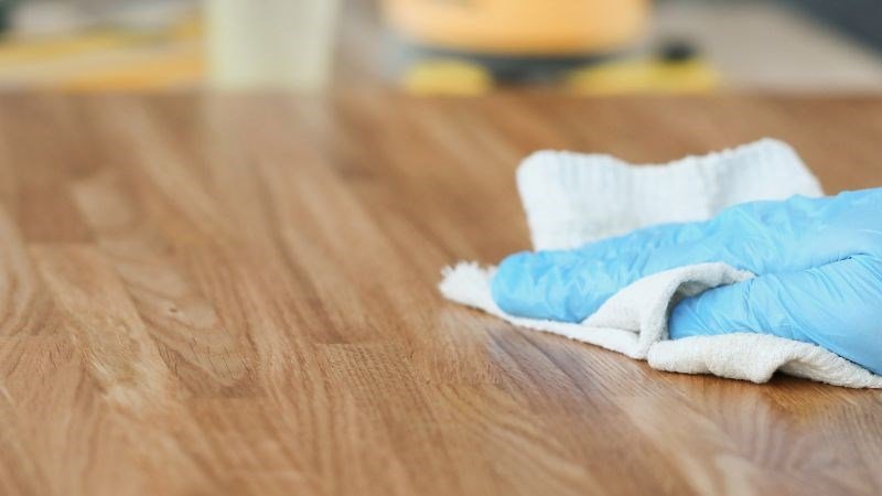 Dầu dừa ép lạnh dùng đánh bóng đồ gỗ