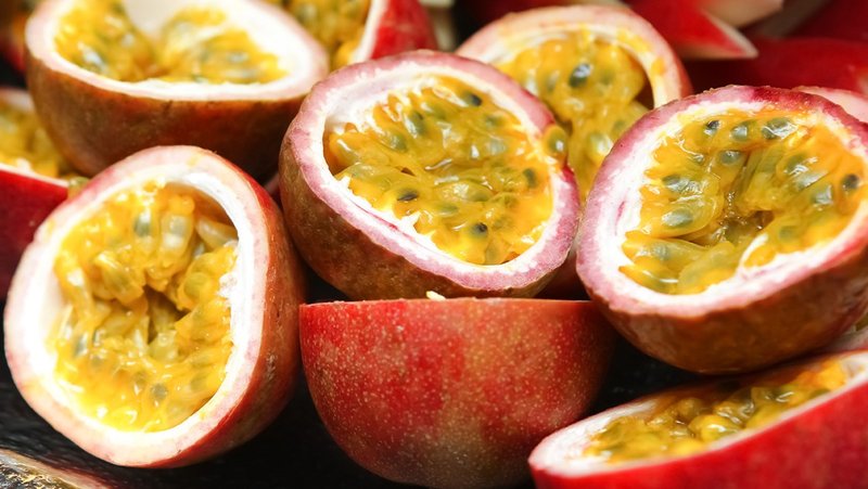 Trái chanh dây là nguyên liệu nấu canh chua siêu hấp dẫn, lạ miệng