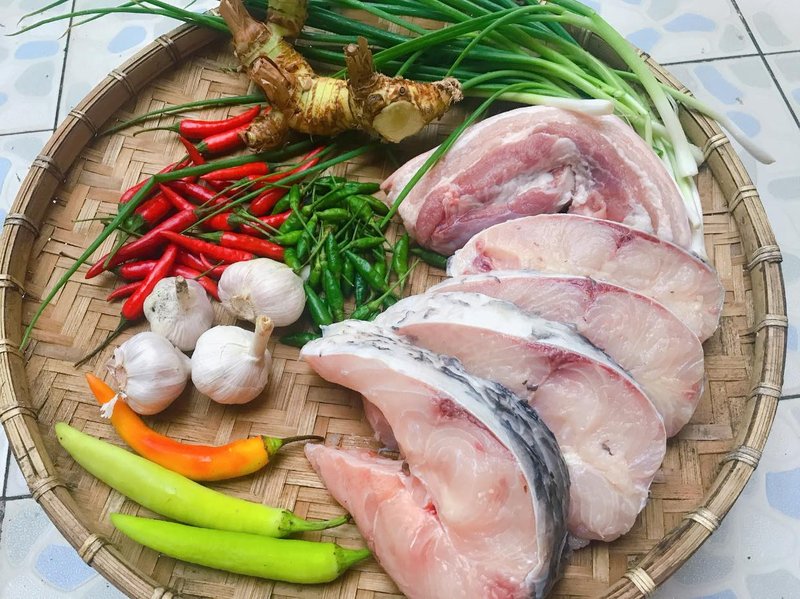Nguyên liệu làm lẩu cá trắm