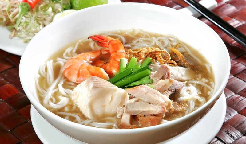 Bún nước lèo Trà Vinh thơm nồng mắm bò hóc, đậm đà hương ngải bún, gói trọn tinh hoa ẩm thực Khmer. nguyên liệu nấu bún nước lèo Trà Vinh