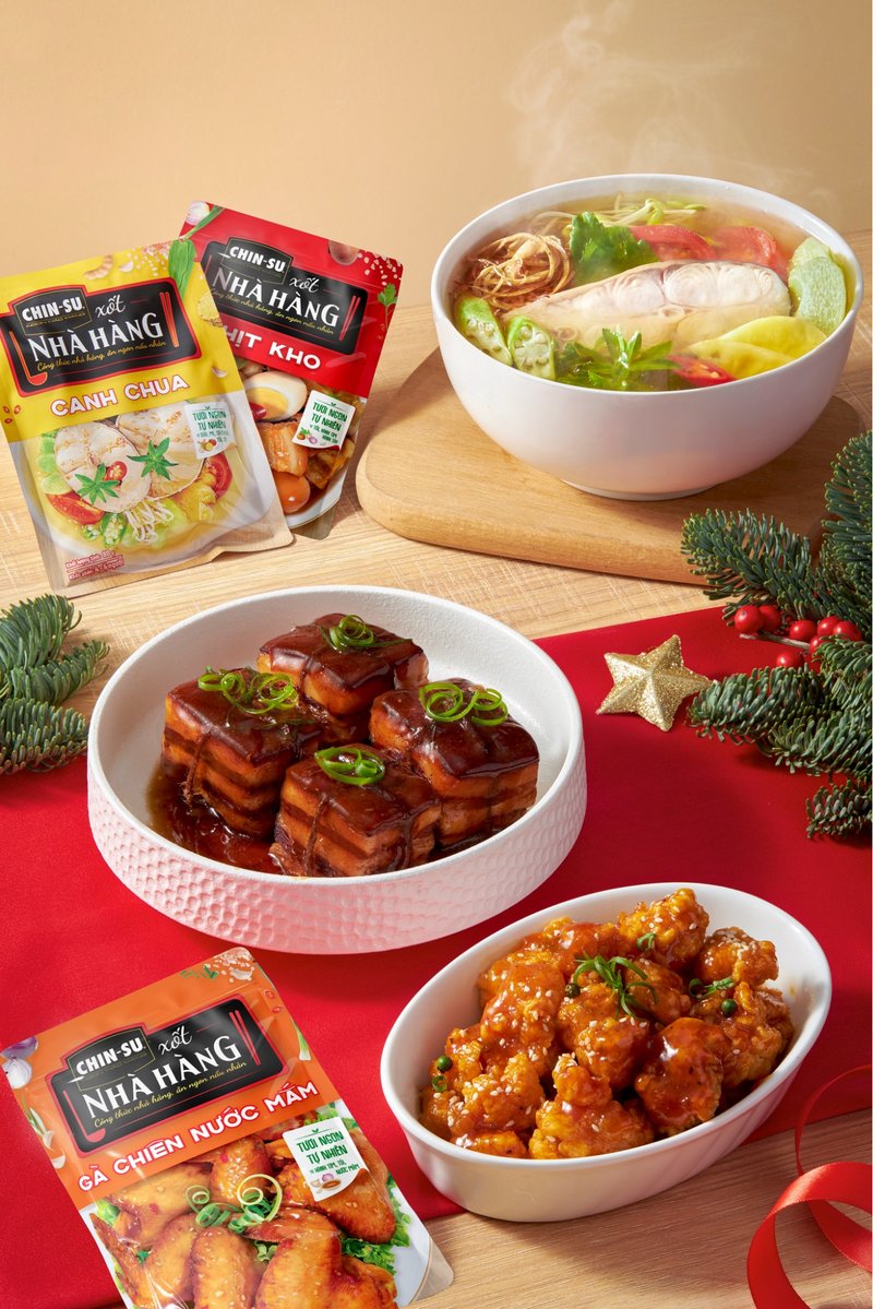 CHIN-SU Xốt Nhà Hàng Canh Chua giúp nước lẩu cá lăng đậm đà, hợp khẩu vị mọi người