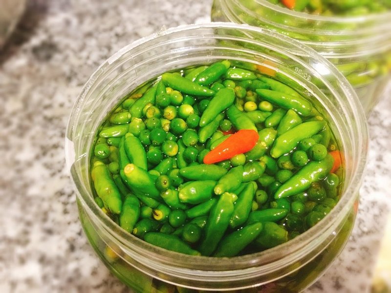 Ớt xiêm xanh ngâm mắm