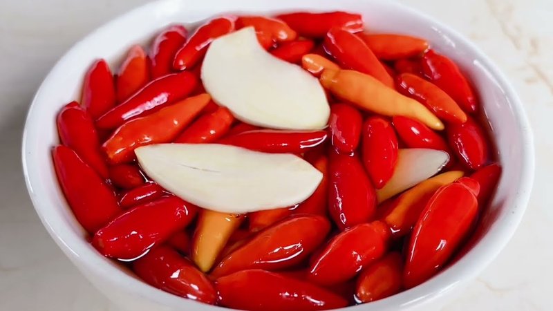 ớt ngâm nước mắm tỏi