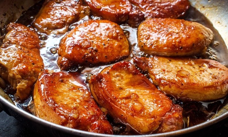 sườn cốt lết rim mật ong mặn ngọt