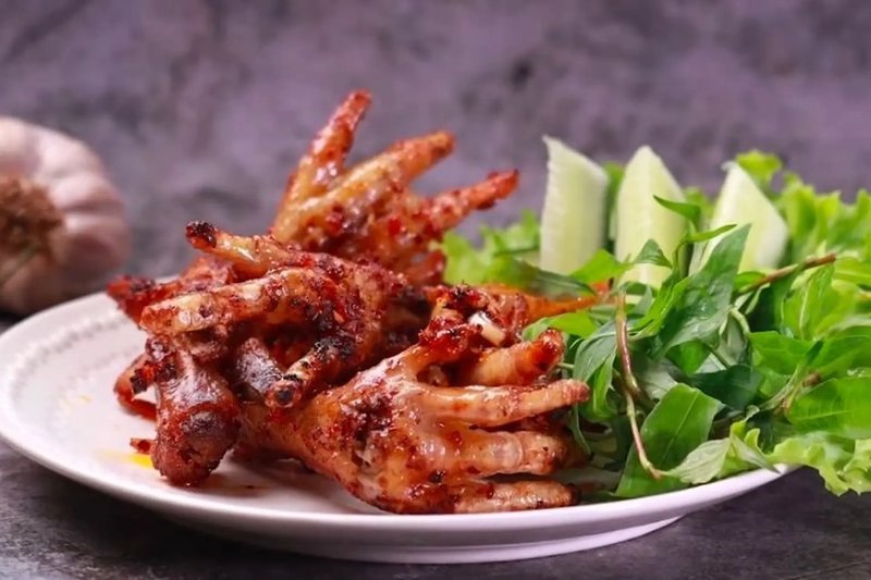 Chân gà nướng xì dầu